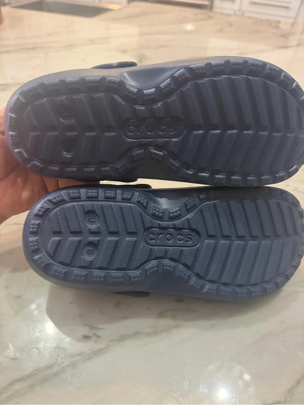 Crocs Kids Navy Blue Lined Classic Clog - Picture 3 of 3